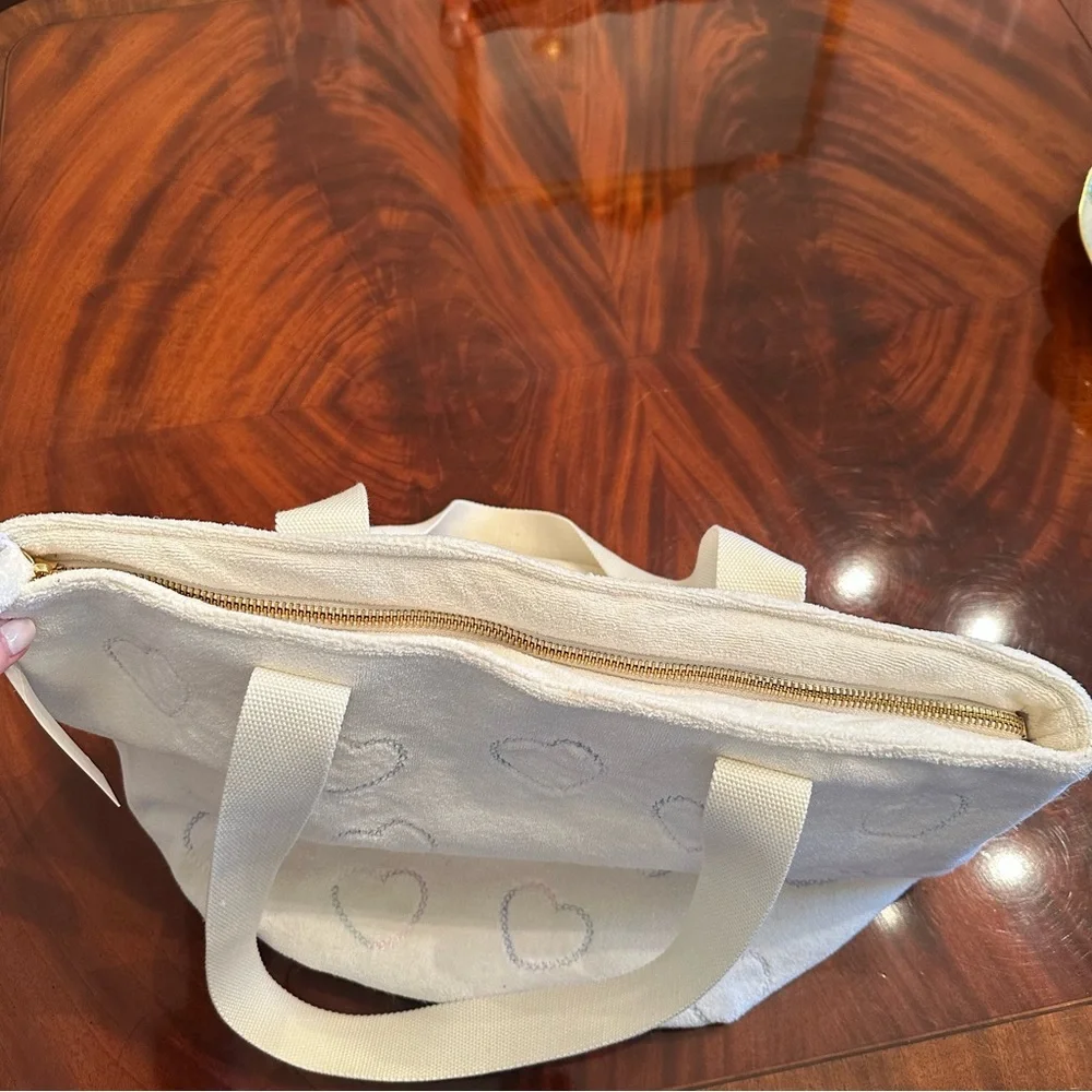 NWT Stoney Clover Lane Hearts Embroidered Terry Zip Top Tote Seashell